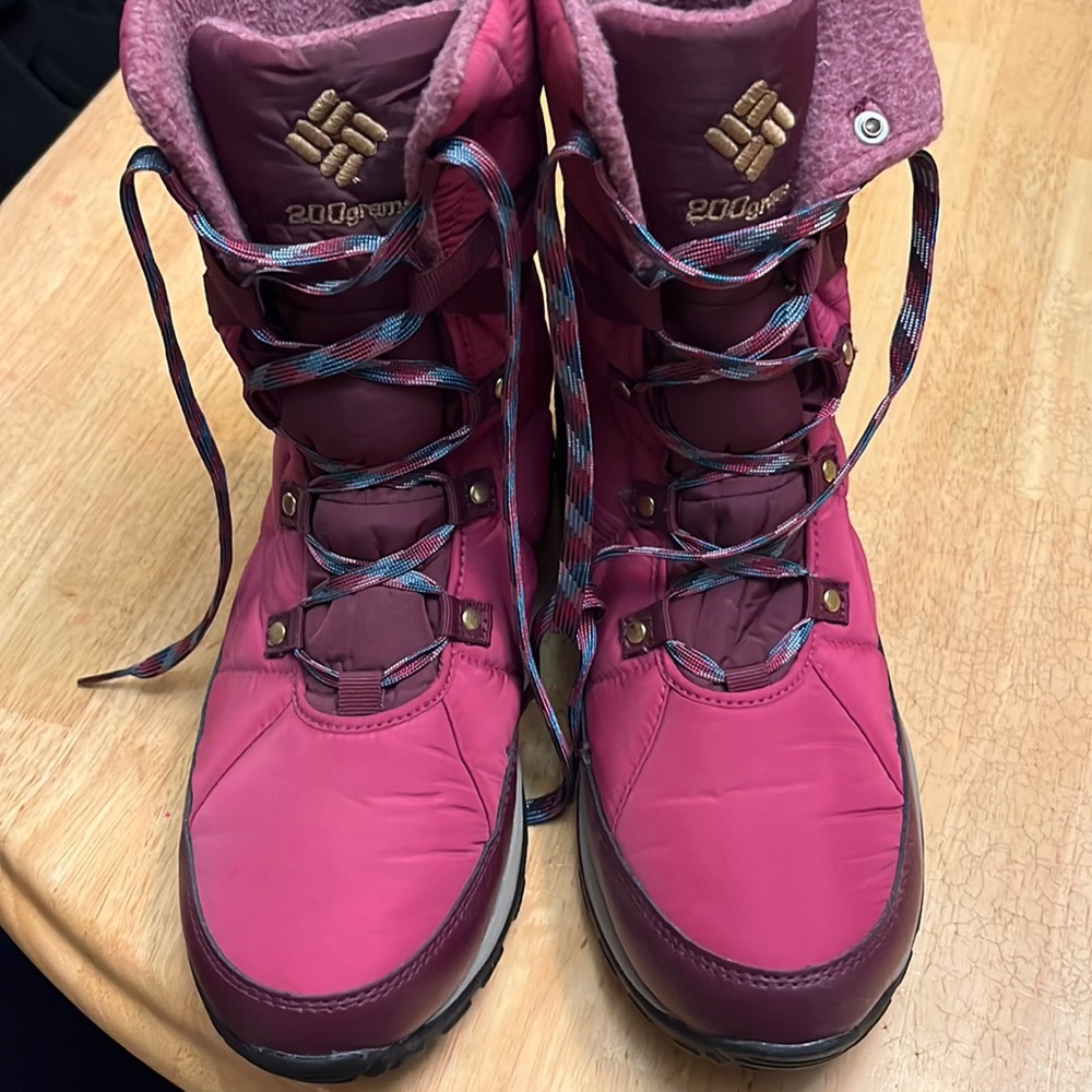 Columbia Cascara Omniheat Boots